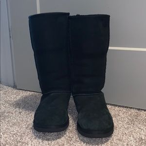 Tall black Uggs